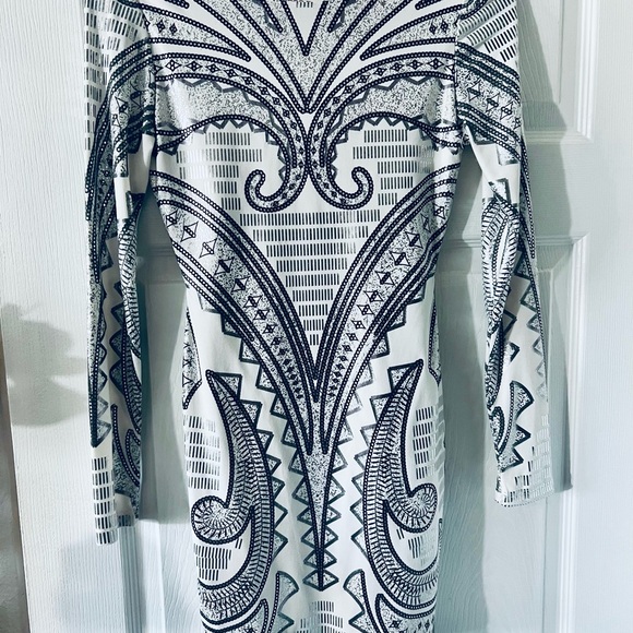 Arden B Black and White Long Sleeve Dress - Picture 1 of 2